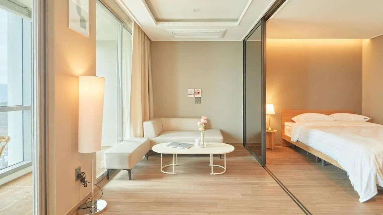 Elbon The Stay Busan 0*,