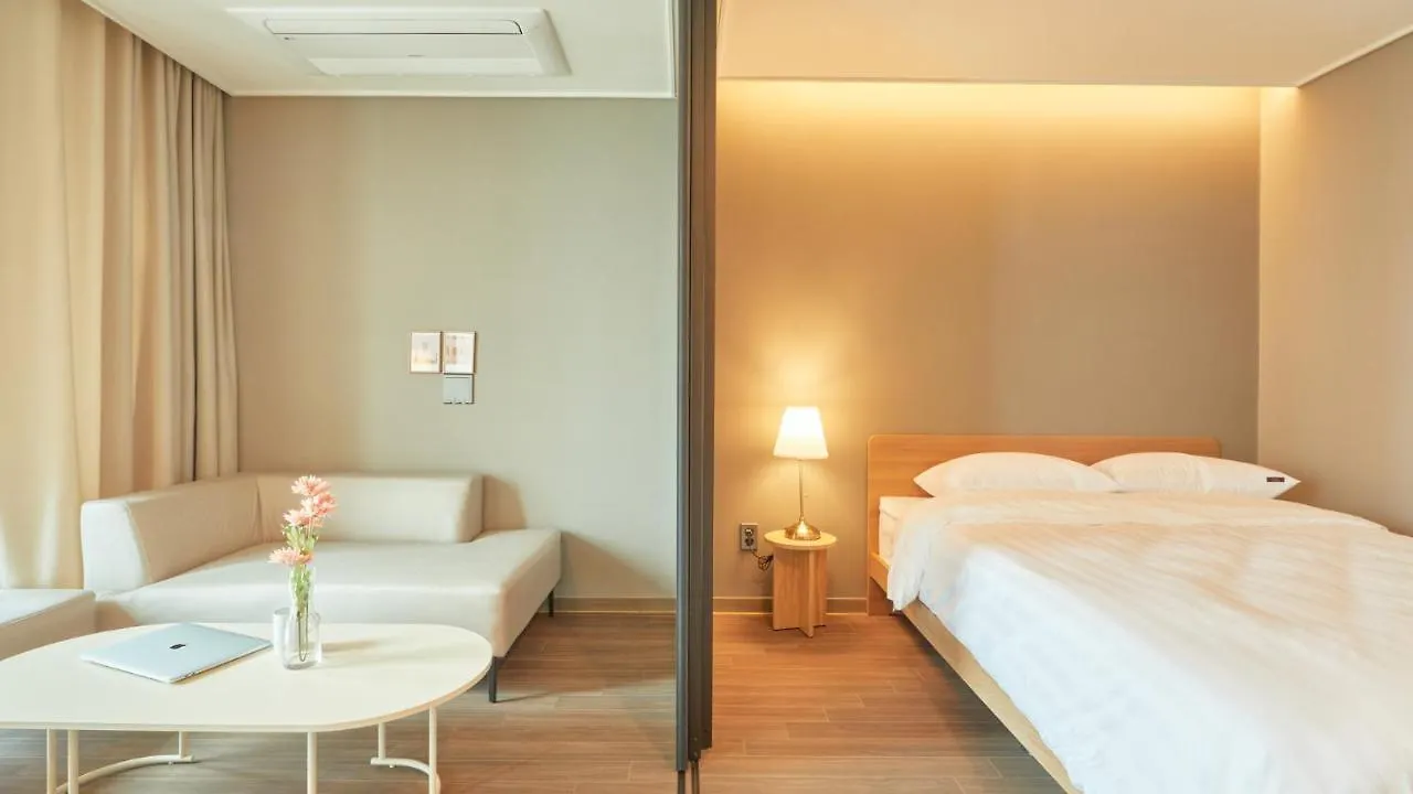 Elbon The Stay Busan 0*,  South Korea